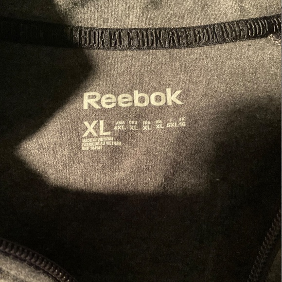 Reebok ColorBlock Performance Jacket - Picture 2 of 10